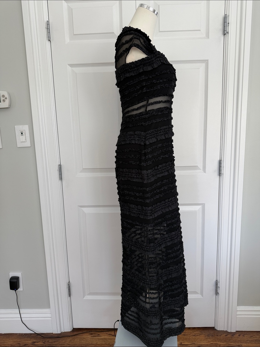 Vintage Tadashi Black Metalic Ruffle Sheer Mesh Cocktail Illusion Dress Size 4P - Picture 8 of 14